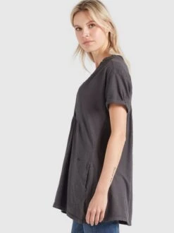 Khujo Damen T-Shirt - SILJE 13 Khujo Damen T-Shirt - SILJE -Khujo Store Damen T Shirt SILJE pdstandard 528442 0002 modelside 1