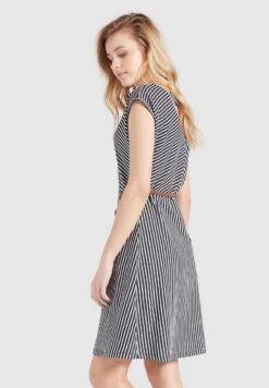 Khujo LEIFA - Freizeitkleid - Dunkelblau-weiß Gestreift -Khujo Store ff5b9aeccd6e4f43ae0b8a04bce539c8